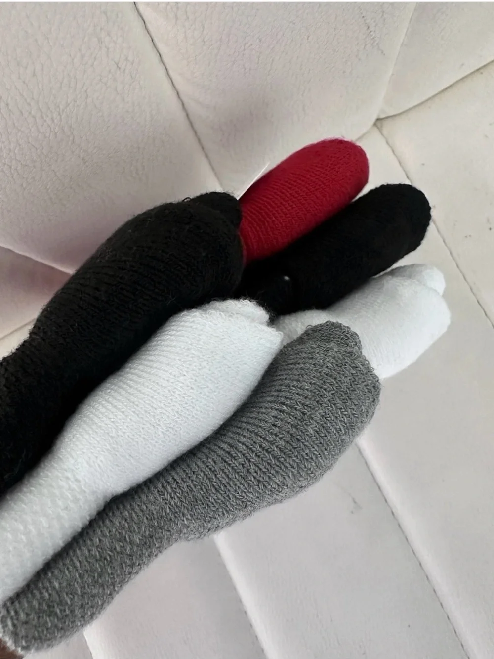 Nike Jordan Kids 6-Pack Cushioned Crew Socks Black White Gray Red – Size XS